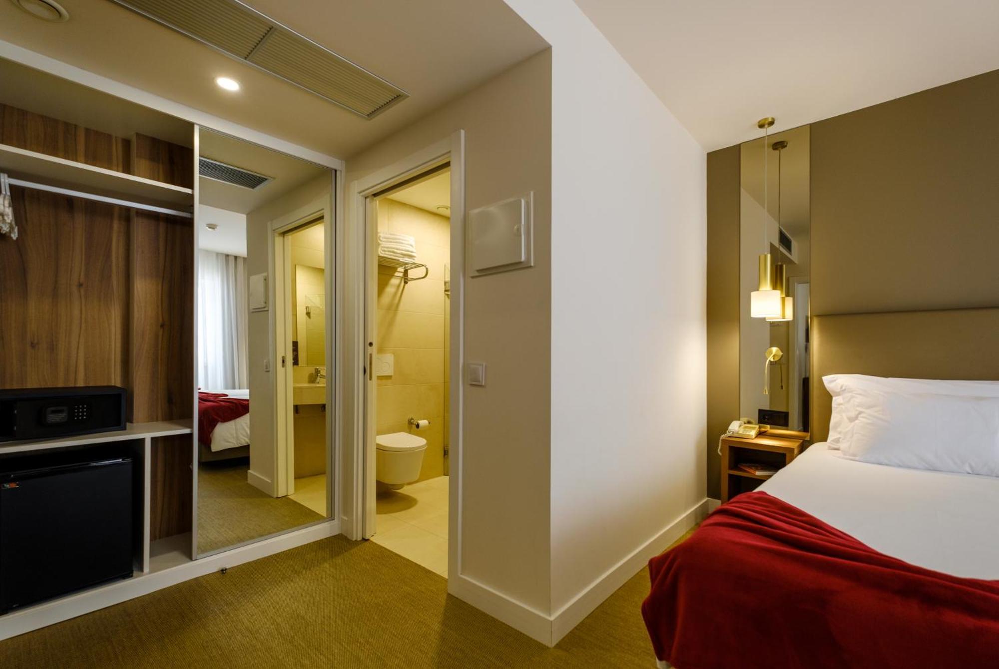 Hotel Regina Fátima Buitenkant foto